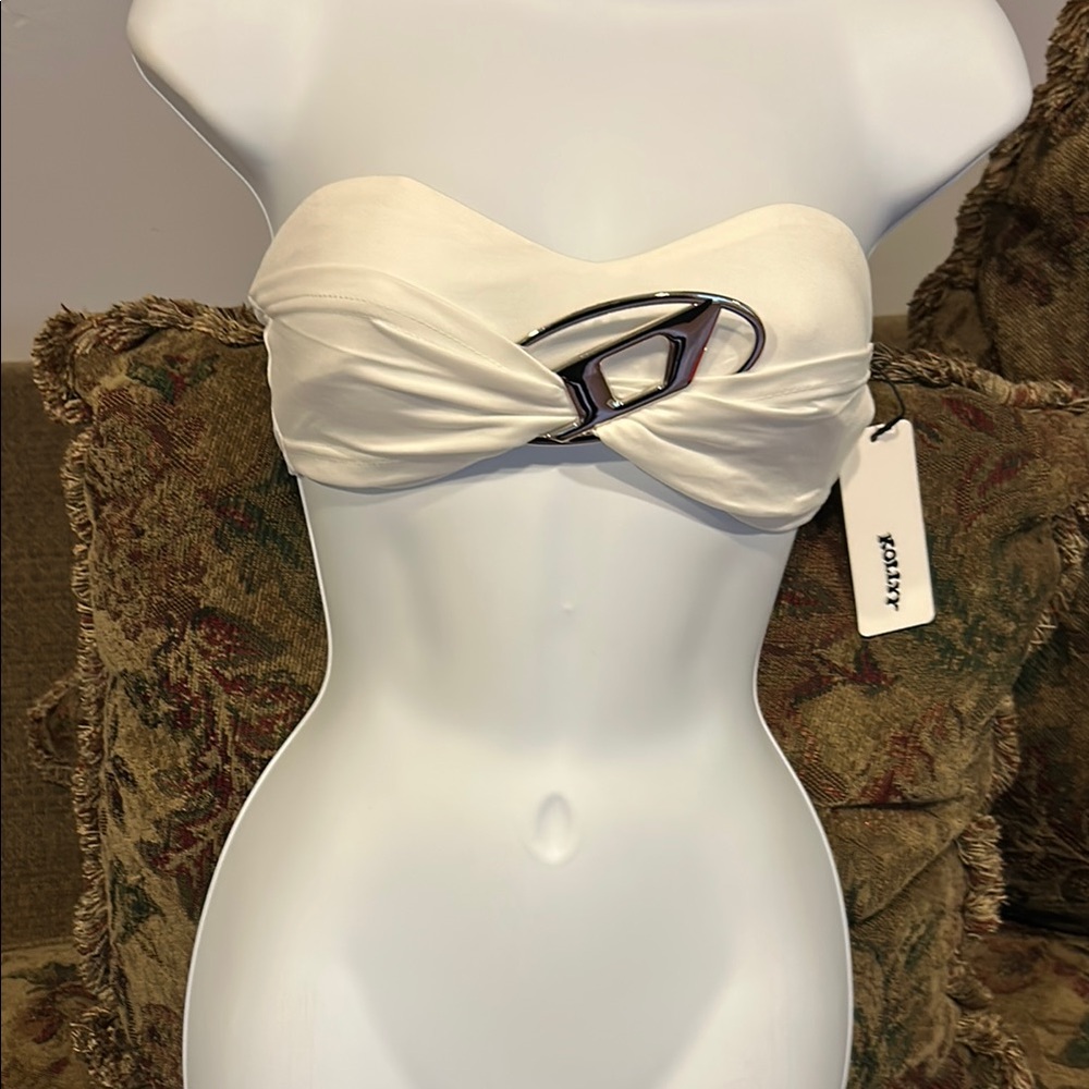 Closet clear out Kollyy bandeau White Top new with tag small
